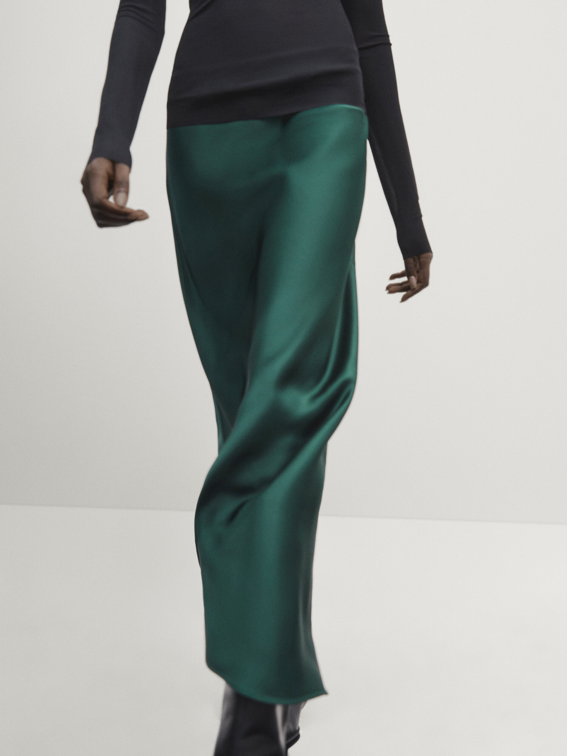 Satin midi skirt Studio