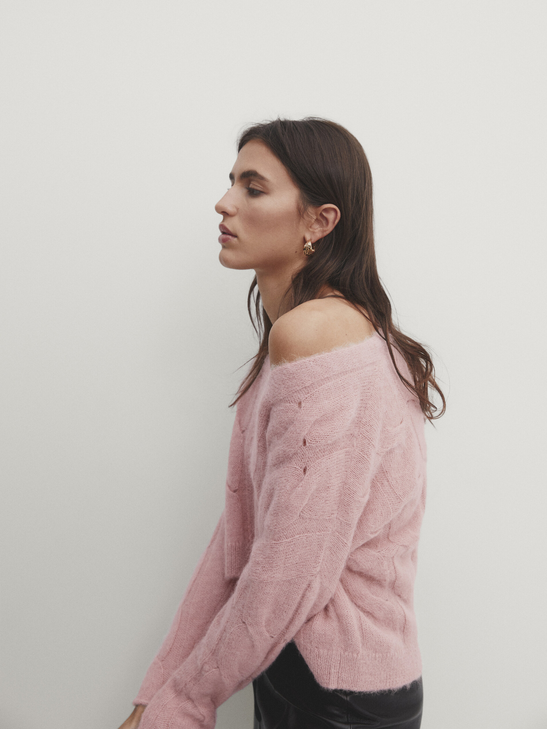 V neck cable knit sweater Studio Rose Pink Sweaters And