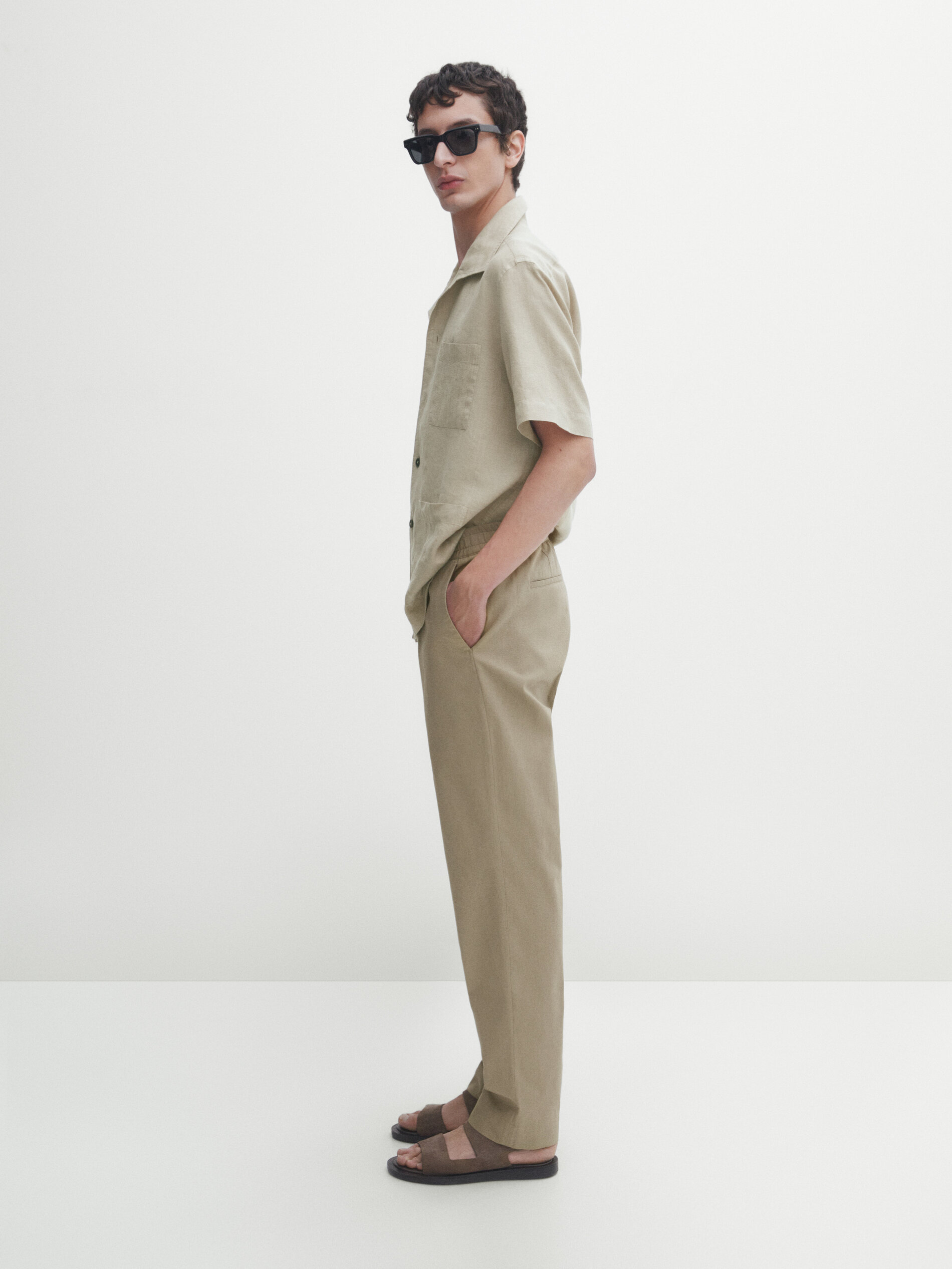 Massimo dutti joggers store