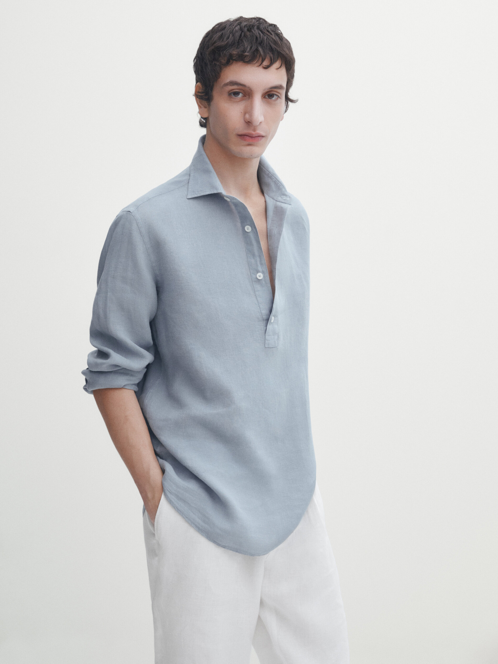 Camisa lino cuello polo regular fit