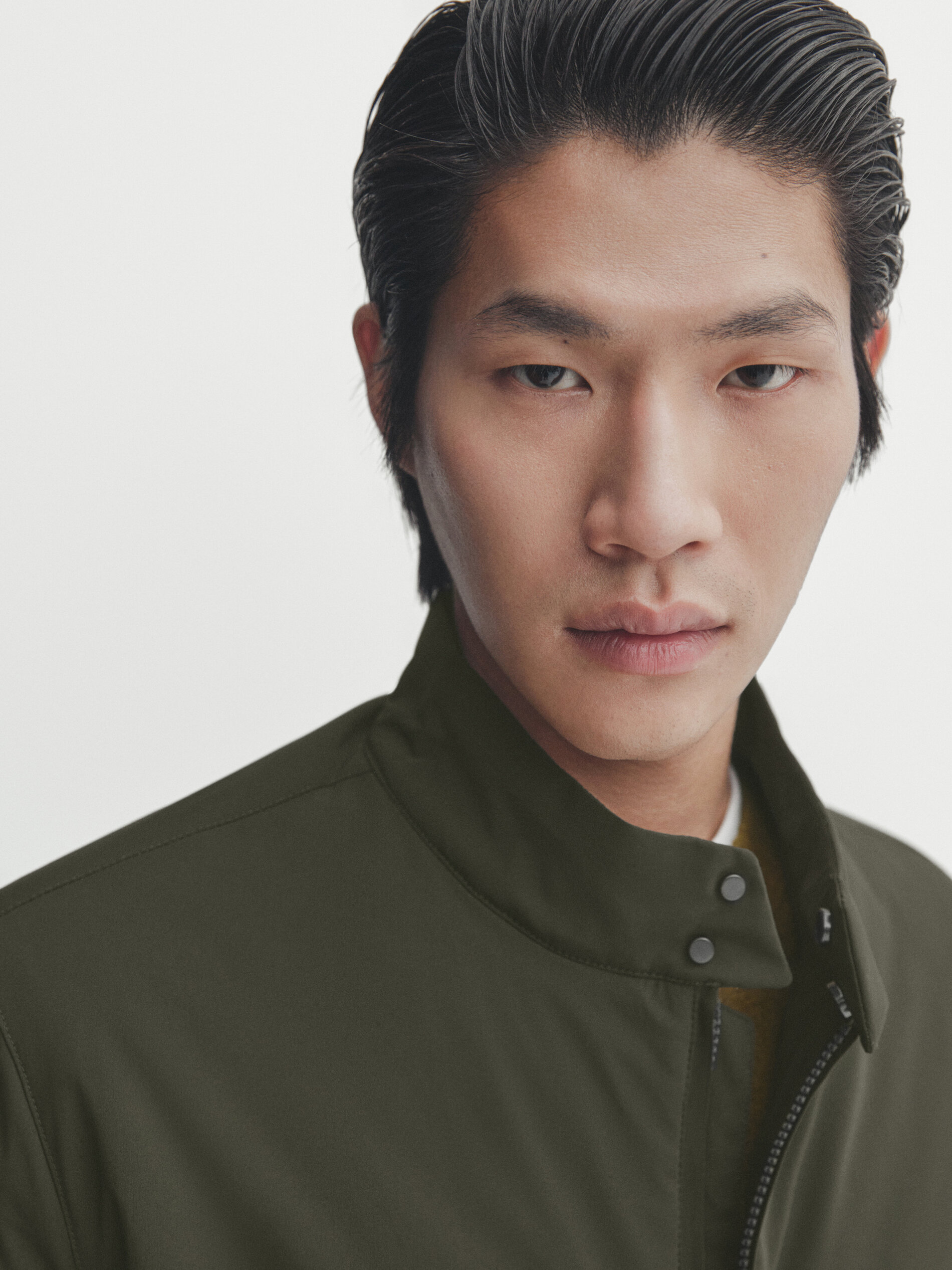 Bi stretch jacket with pockets