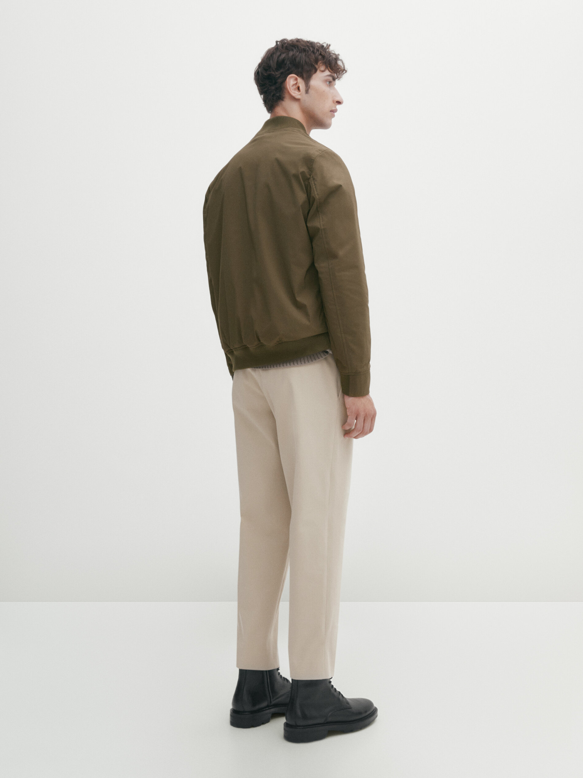 Massimo dutti store green jacket