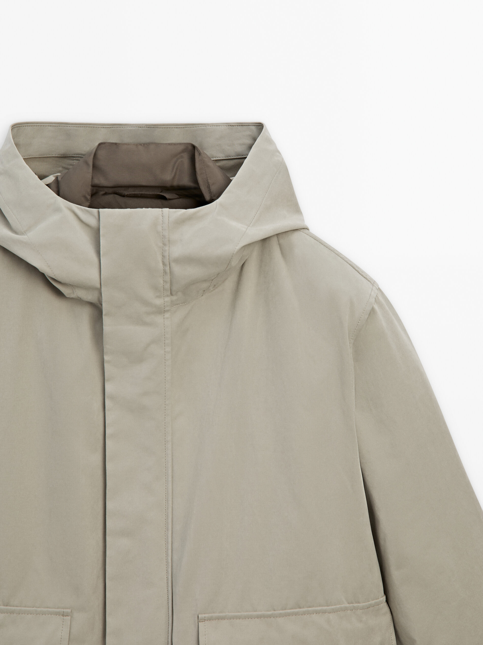 Parka with detachable interior