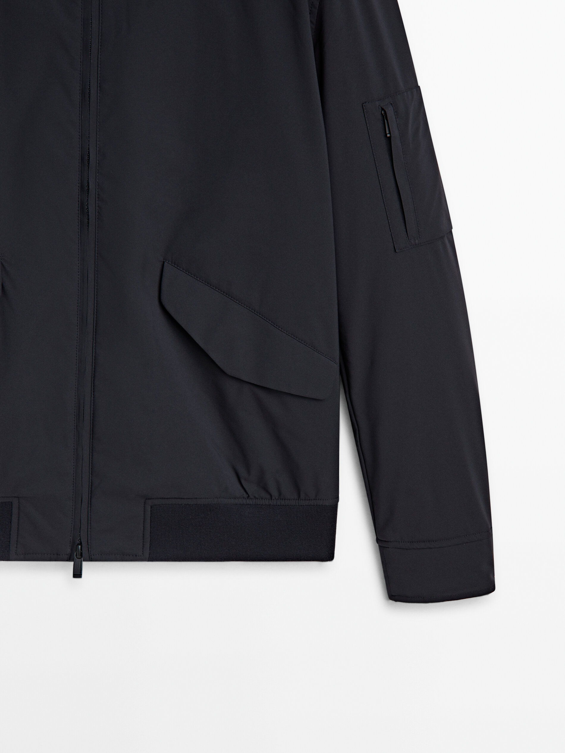 Navy deals blue bomber