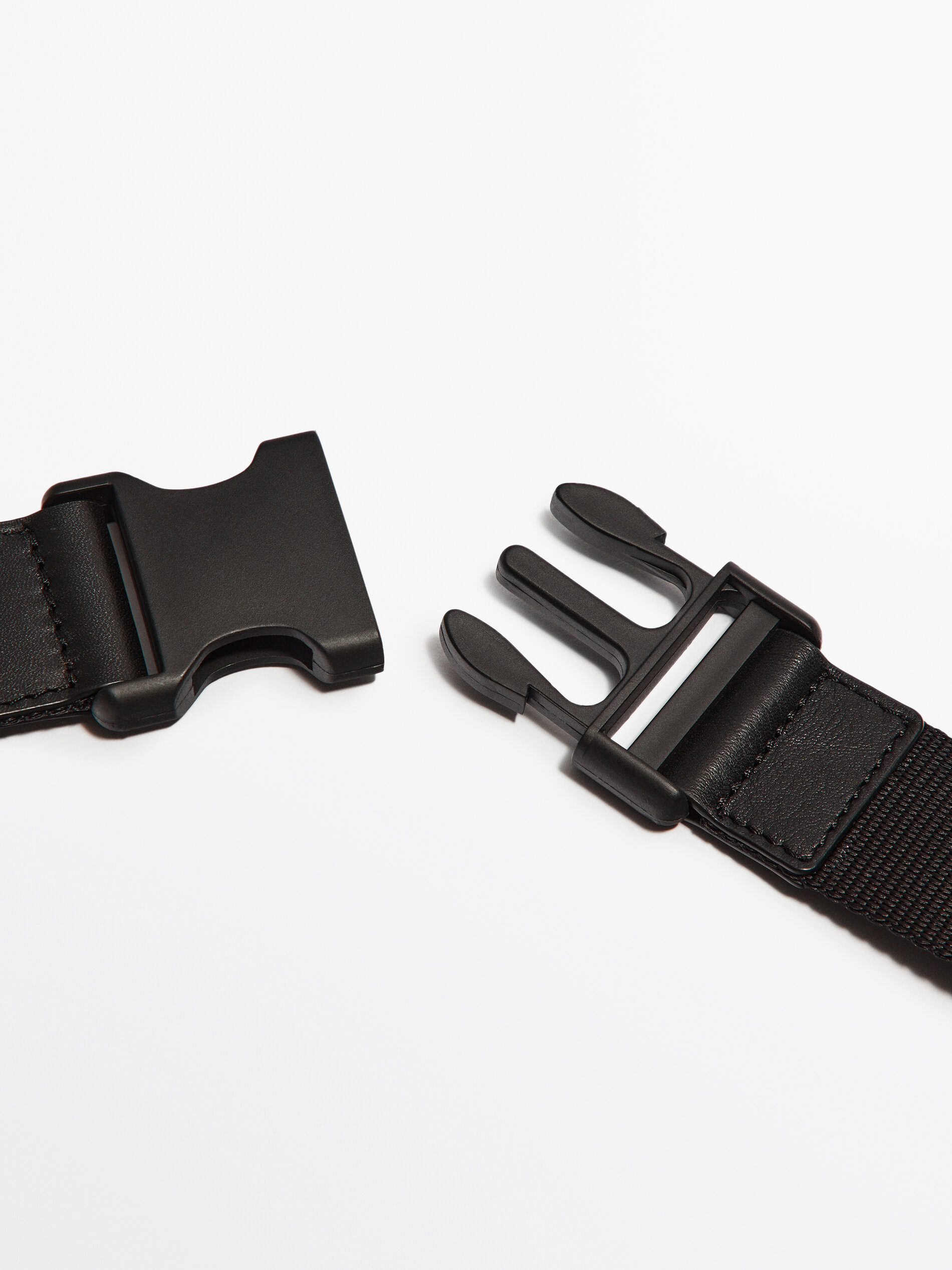 Contrast nylon belt bag with leather details Studio Black