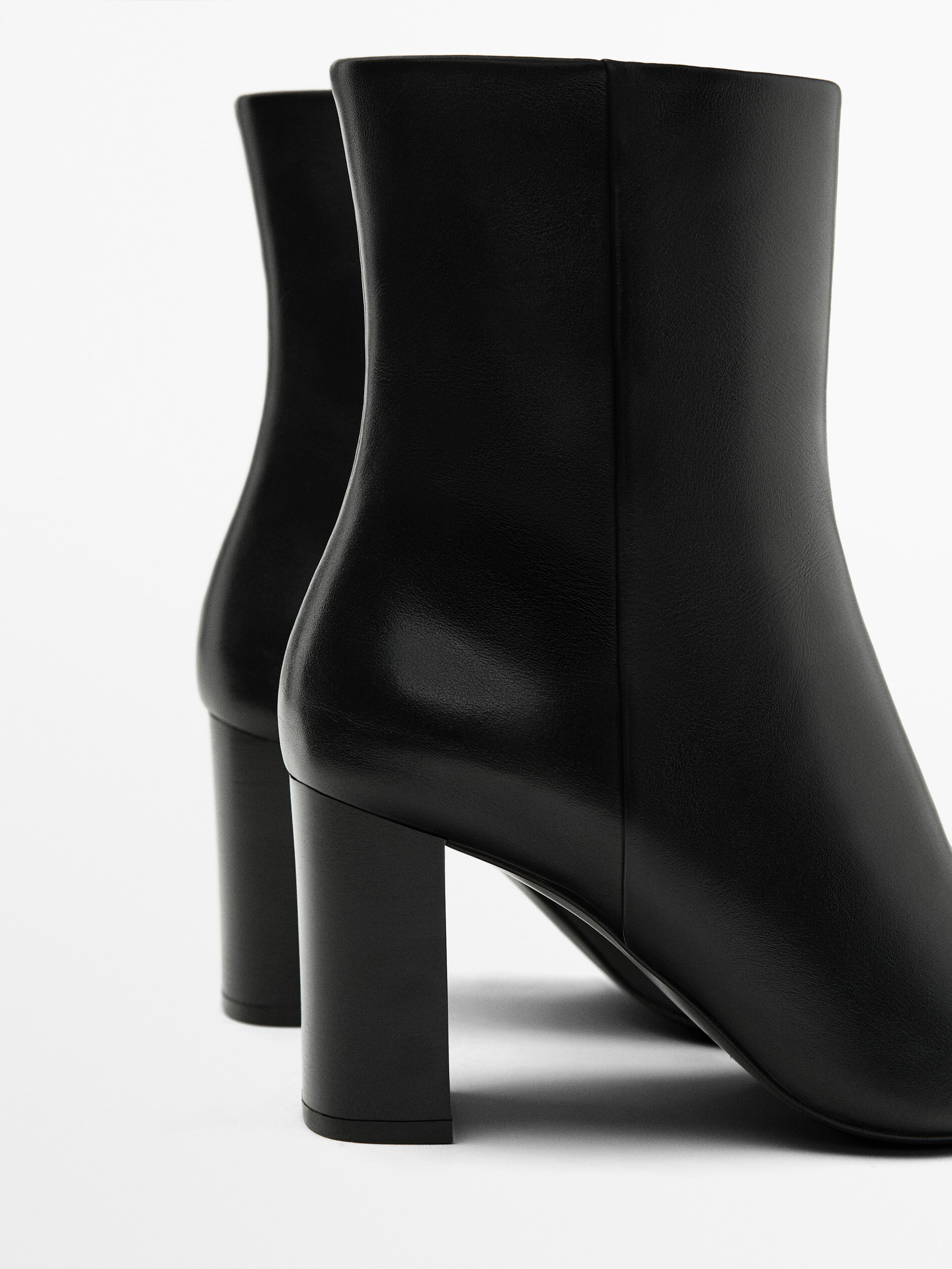 Lexie High-Heeled Boots - Smooth Black - Smooth goatskin leather - Sézane