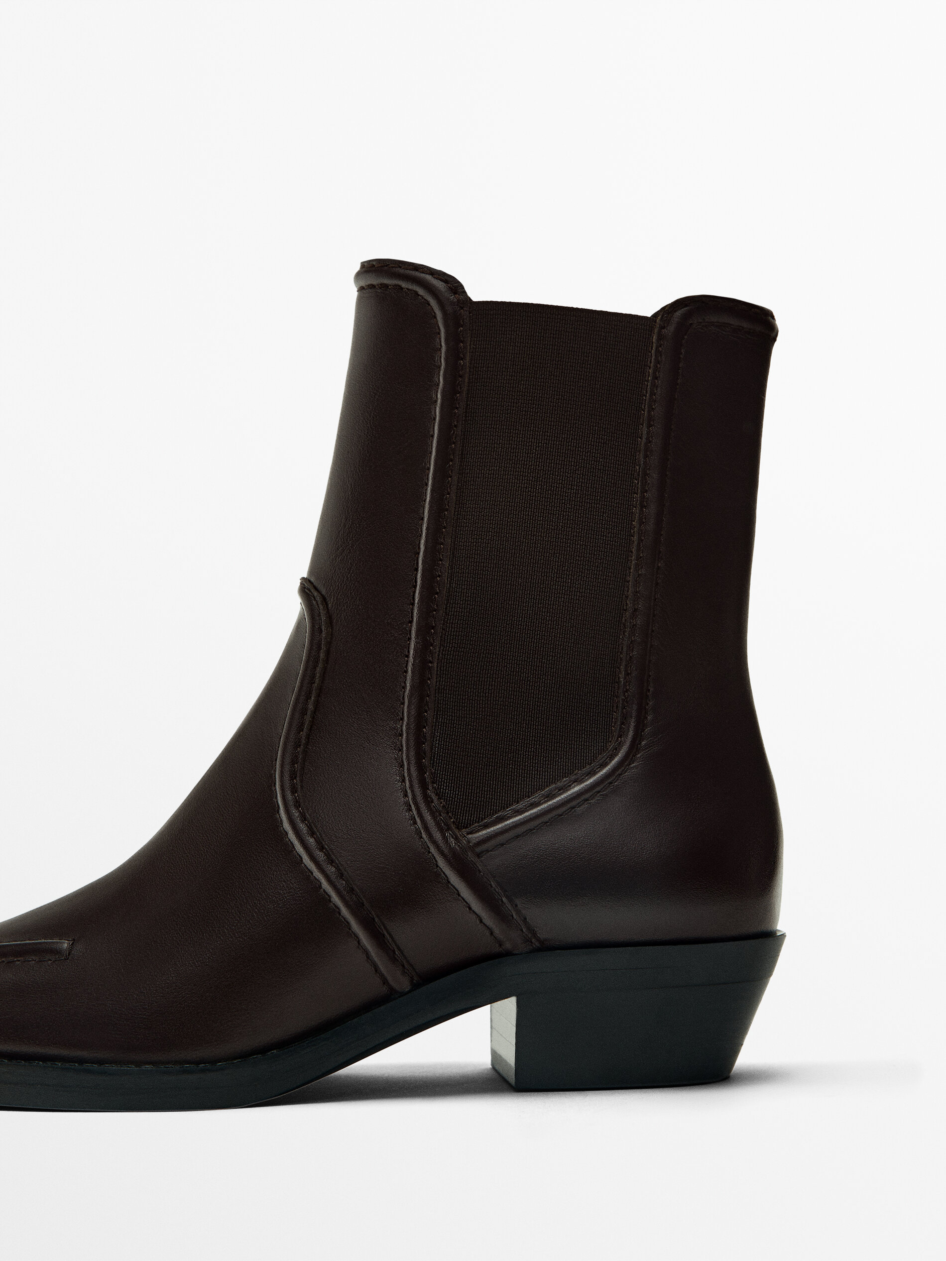 Brown pixie boots top