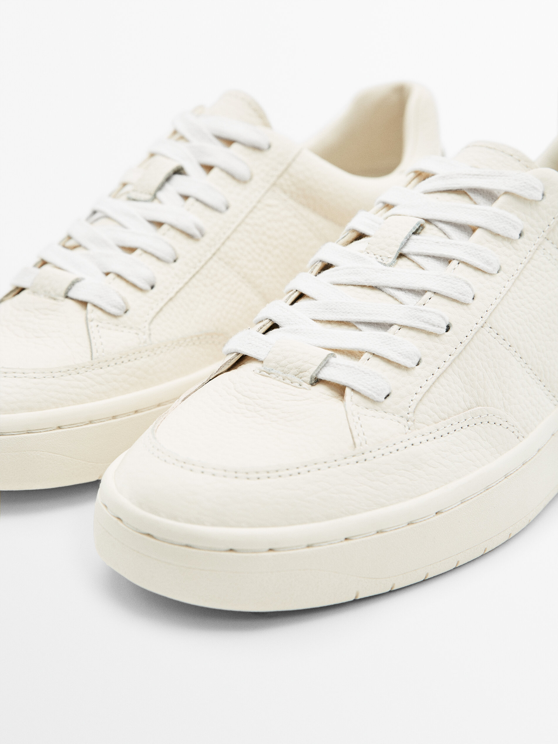 Tumbled leather trainers Cream Shoes Massimo Dutti
