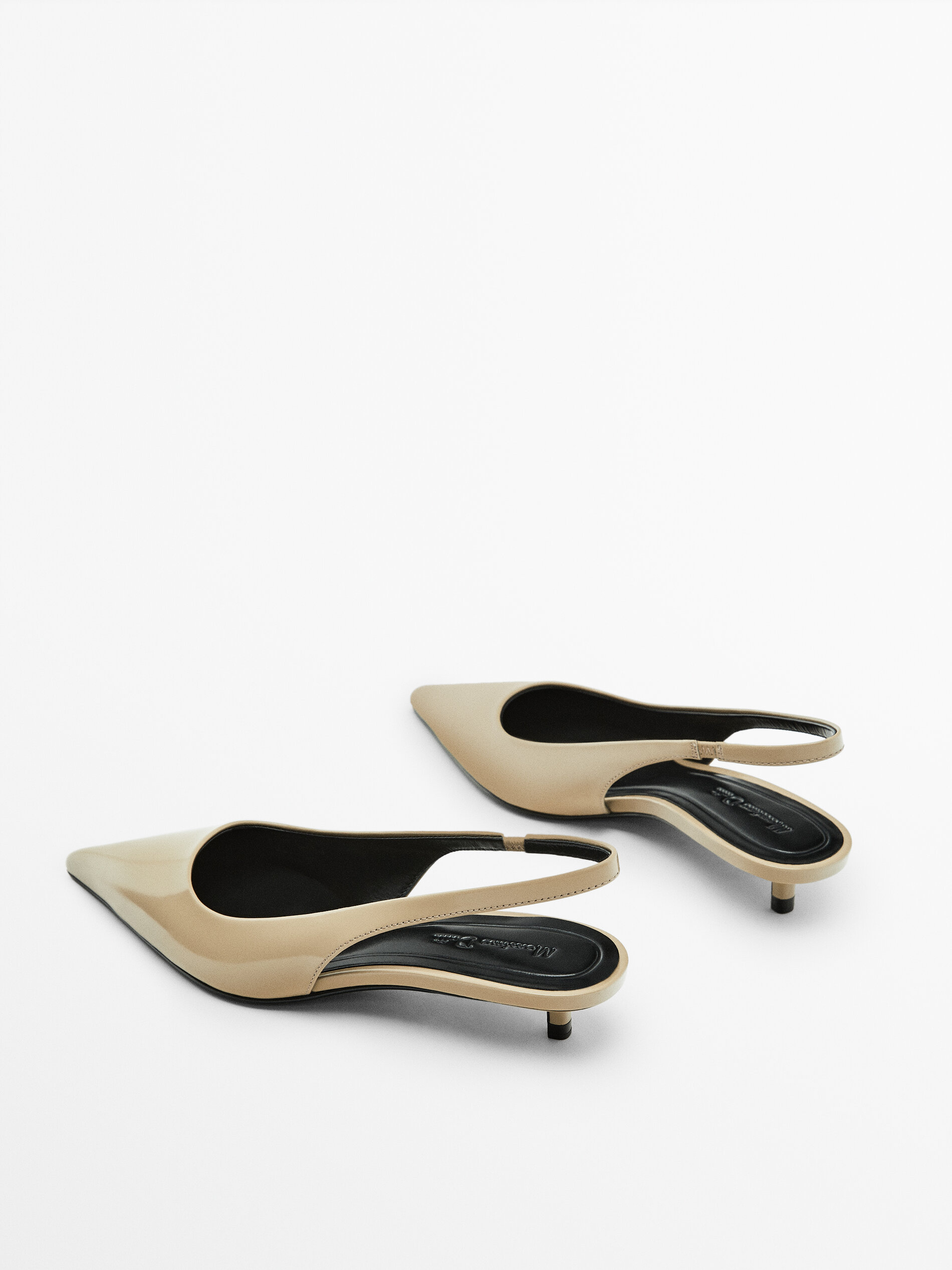 Heeled slingback shoes