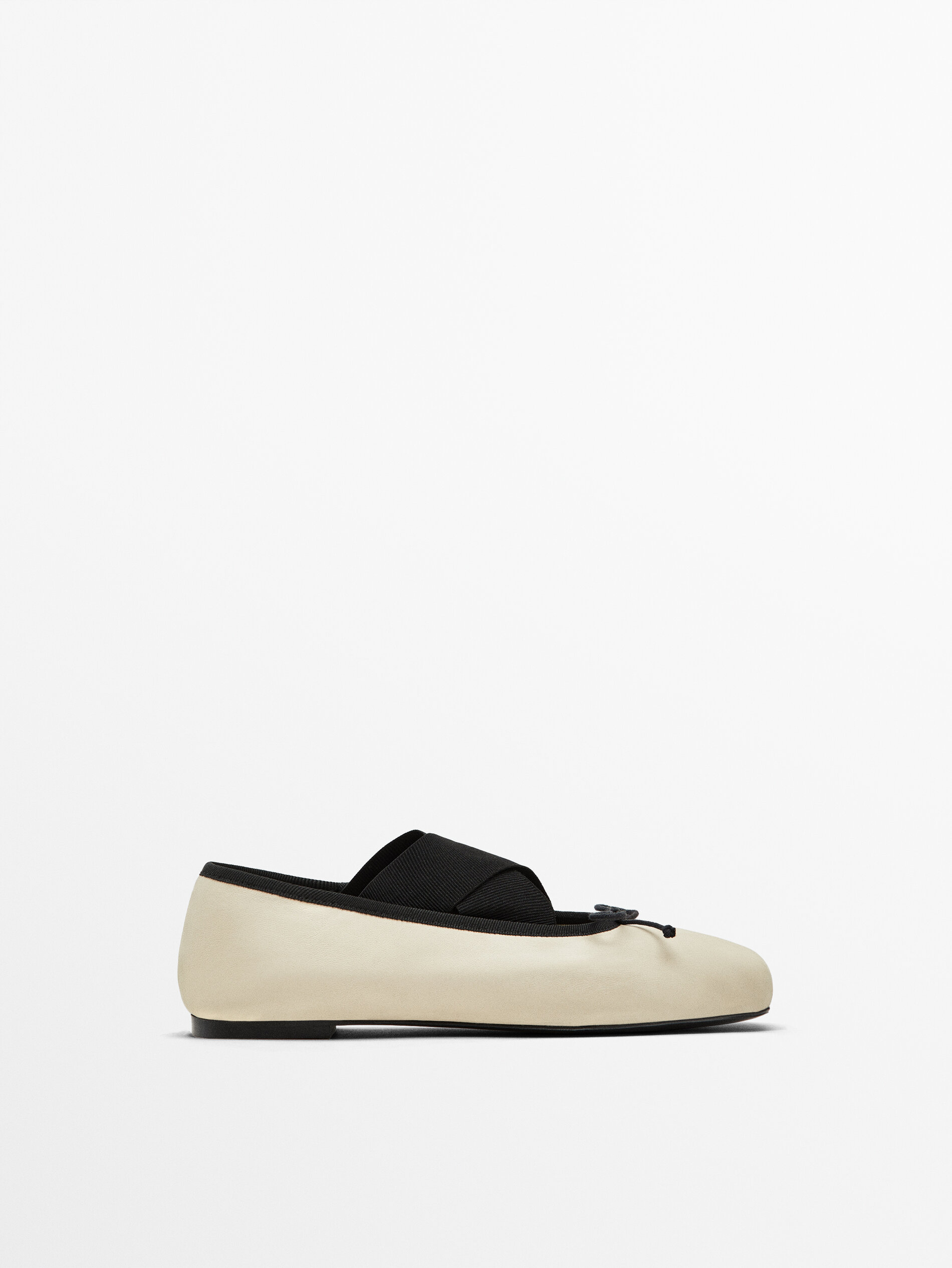 Ballerine con fiocco Studio Ecru Calzature Massimo Dutti