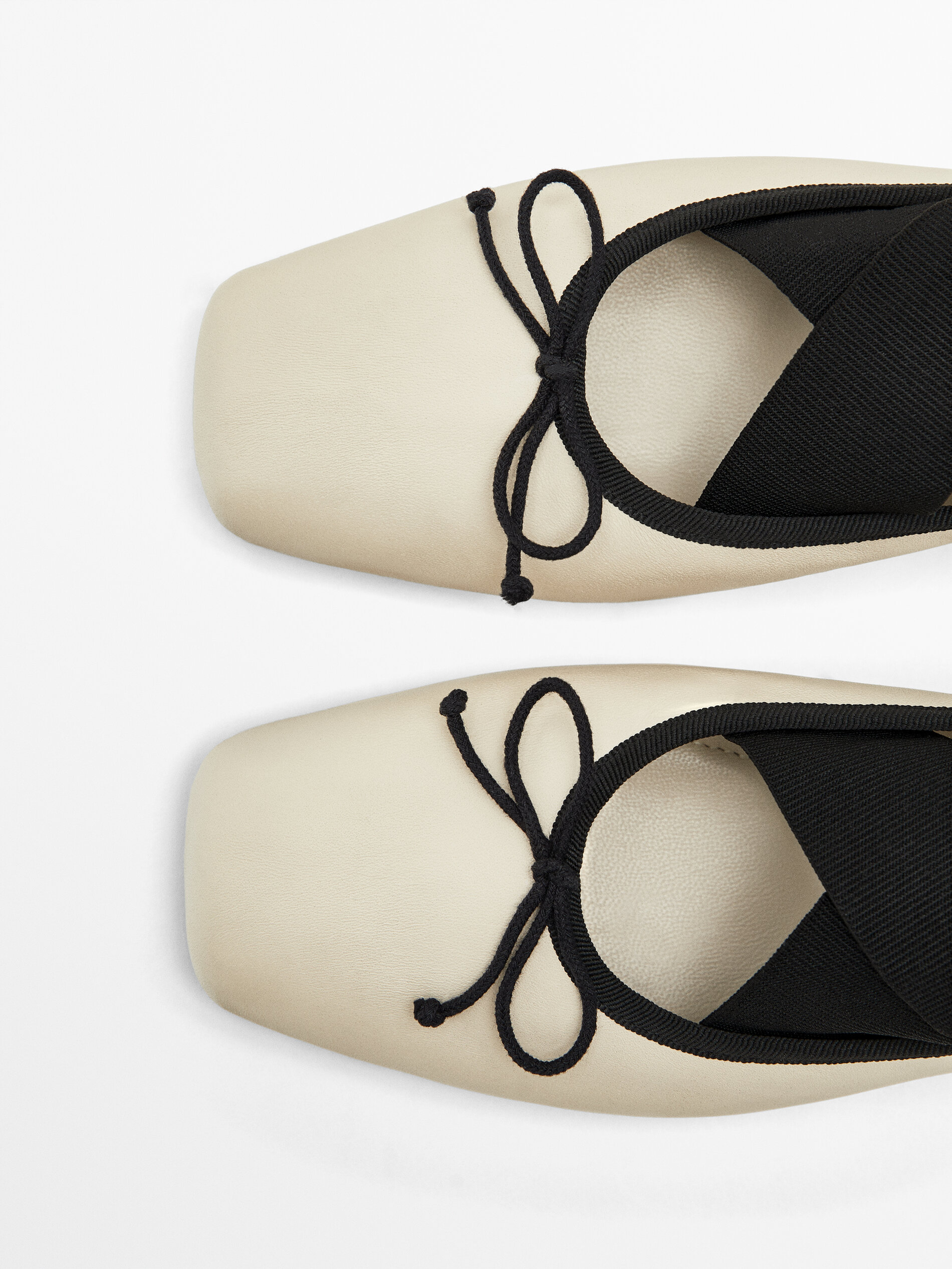 Flat pumps with best sale bows