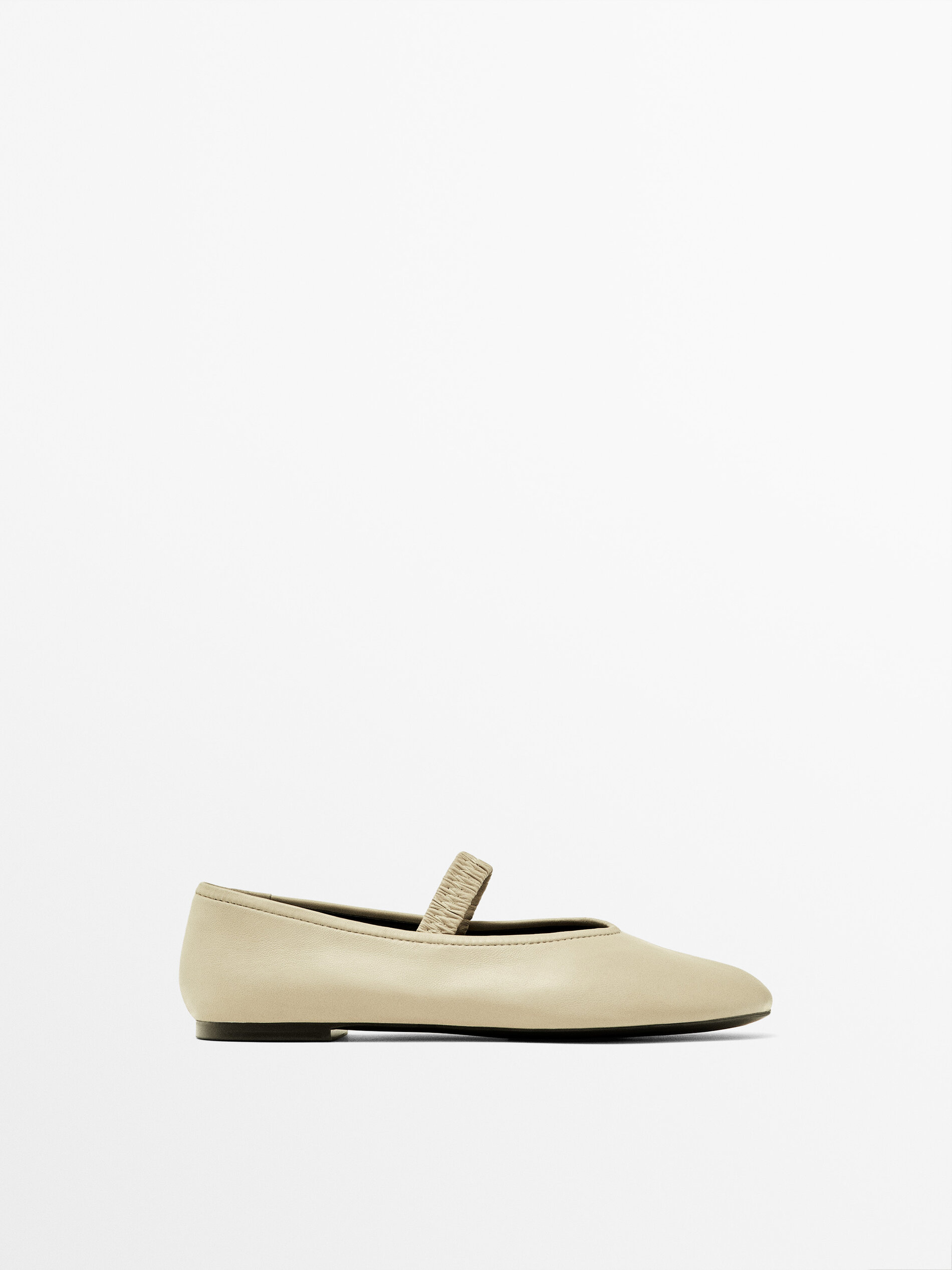 Soft elastic ballet flats