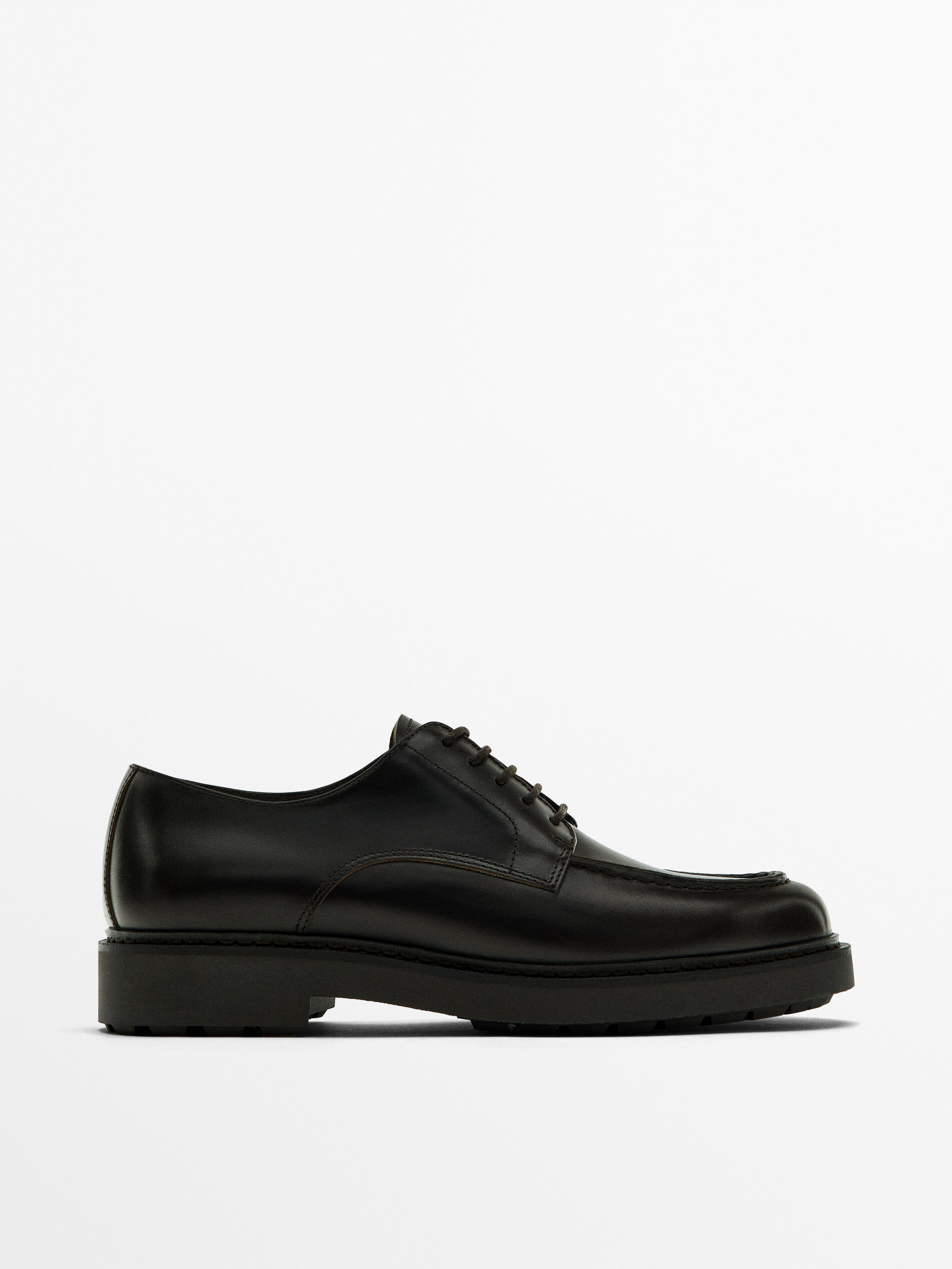 Chaussures marron fonc avec ganse