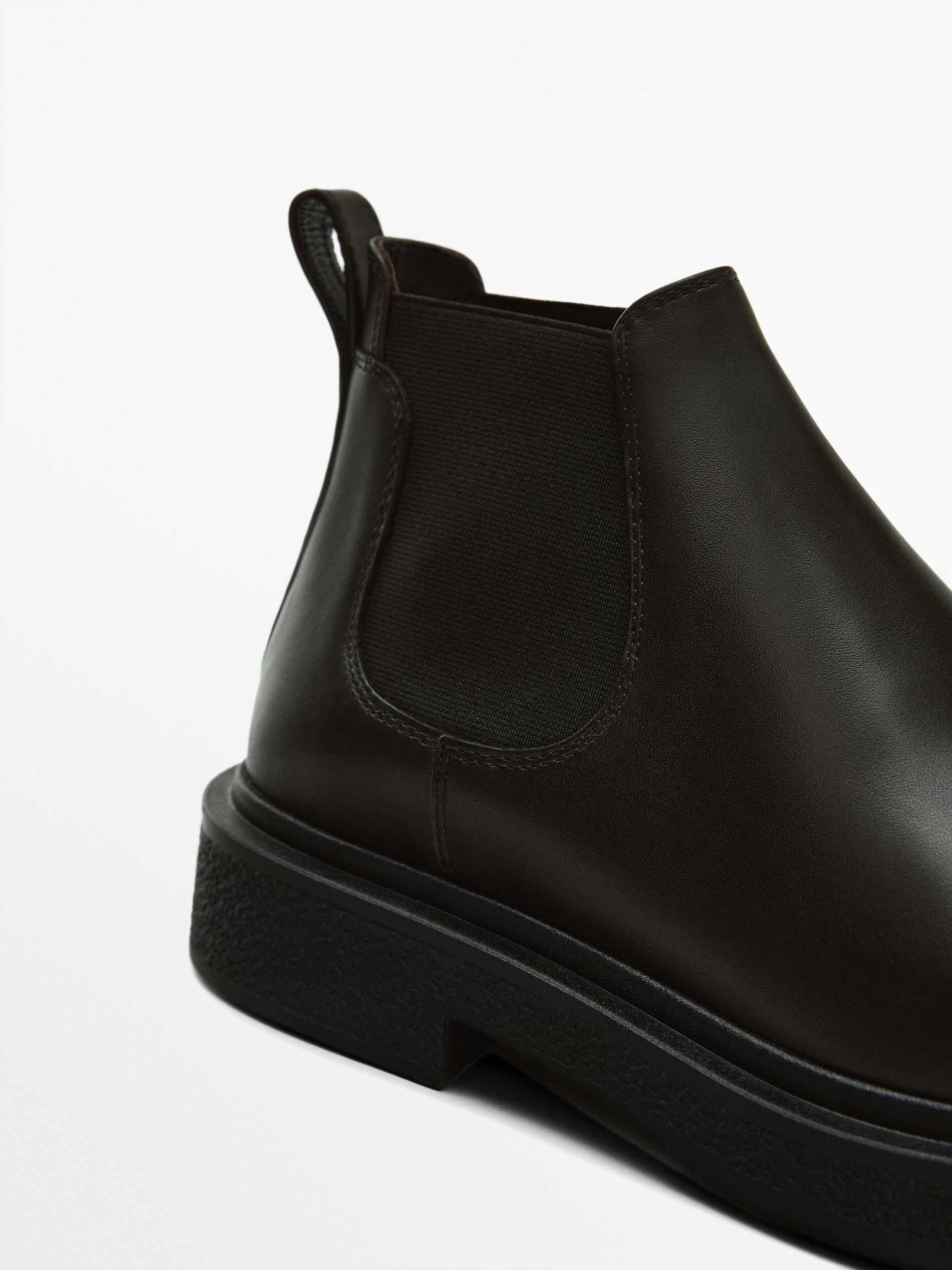 Massimo dutti chelsea boots hotsell