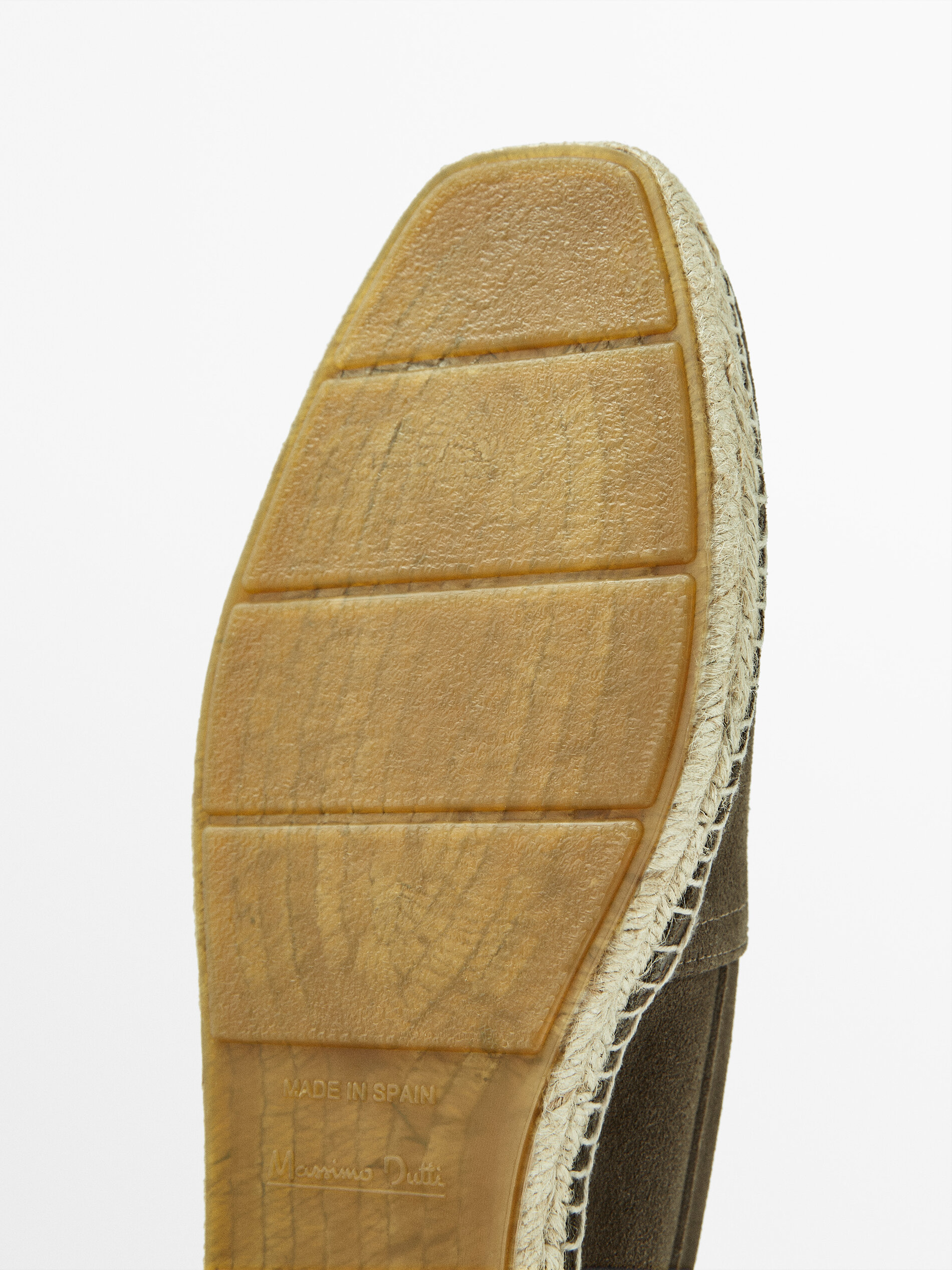 Split suede espadrilles Mink Shoes Massimo Dutti