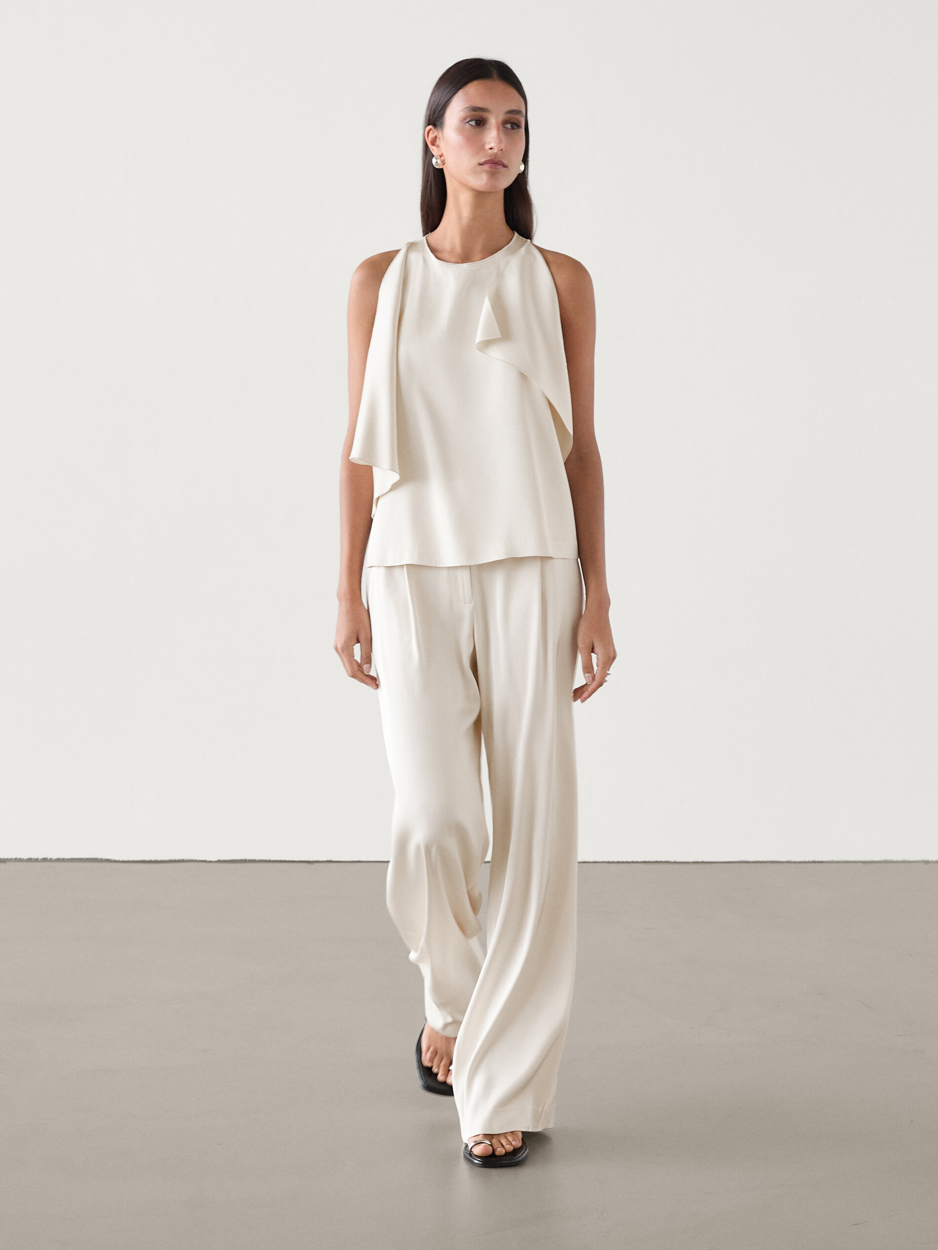 Traje Pantalon Massimo Dutti El Traje De Chaleco Y Pantalón De