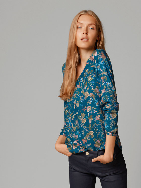 РУБАШКА С ЦВЕТОЧНЫМ ПРИНТОМ