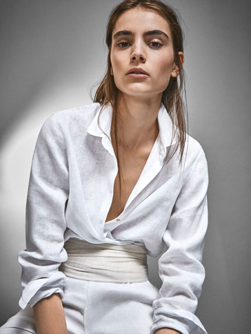 Geknoopte blouse