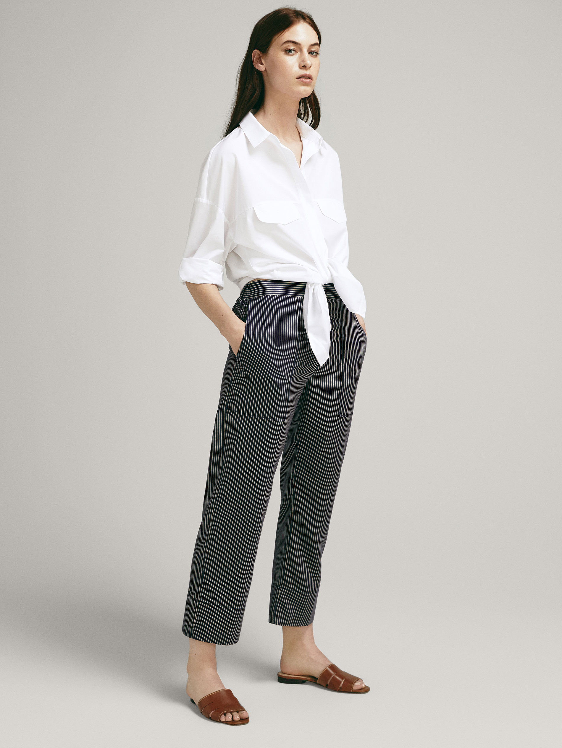 Woman trousers