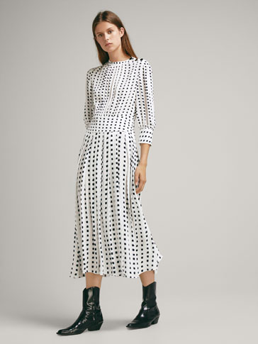 vestido plissado massimo dutti