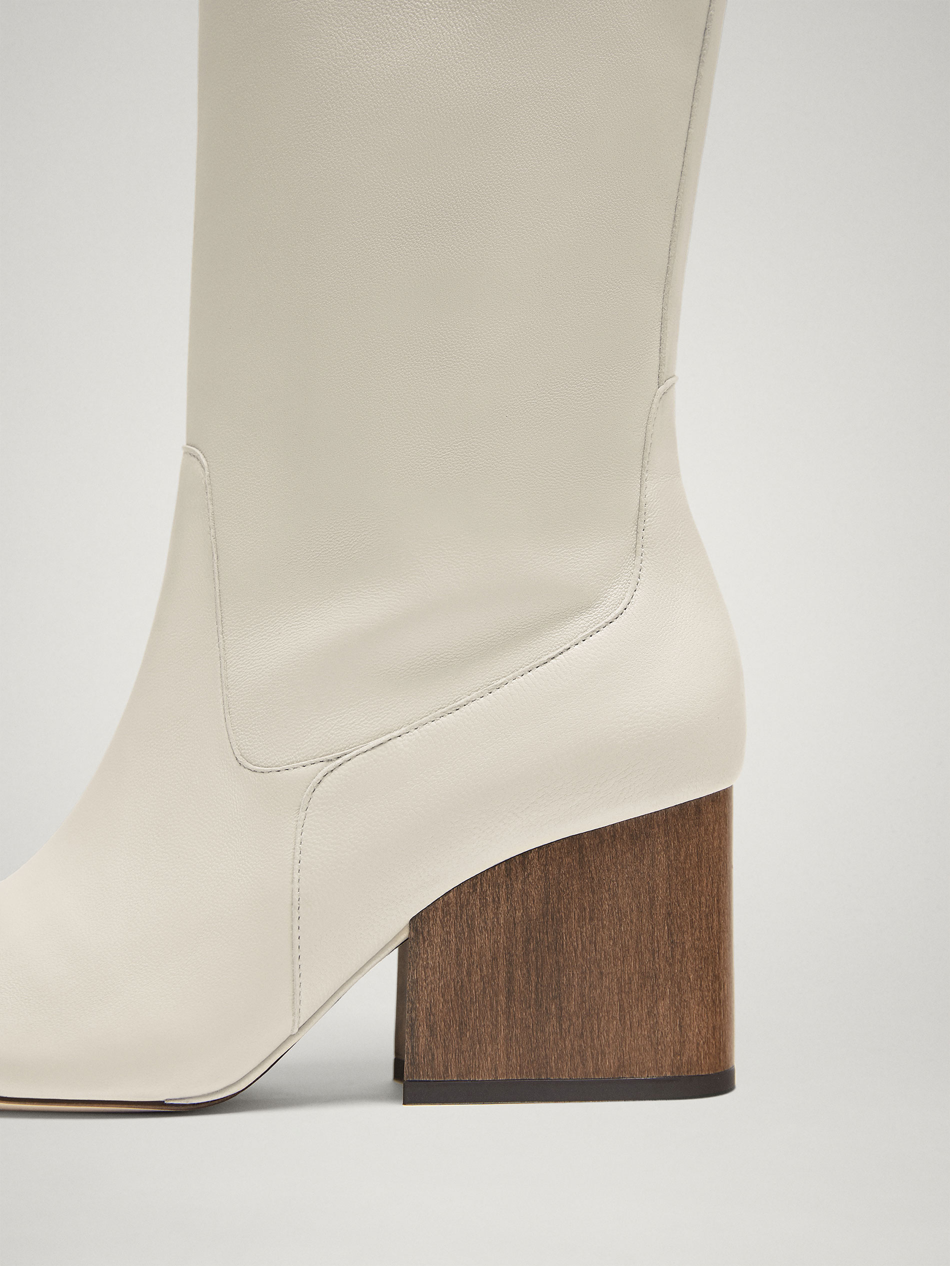 massimo dutti white boots