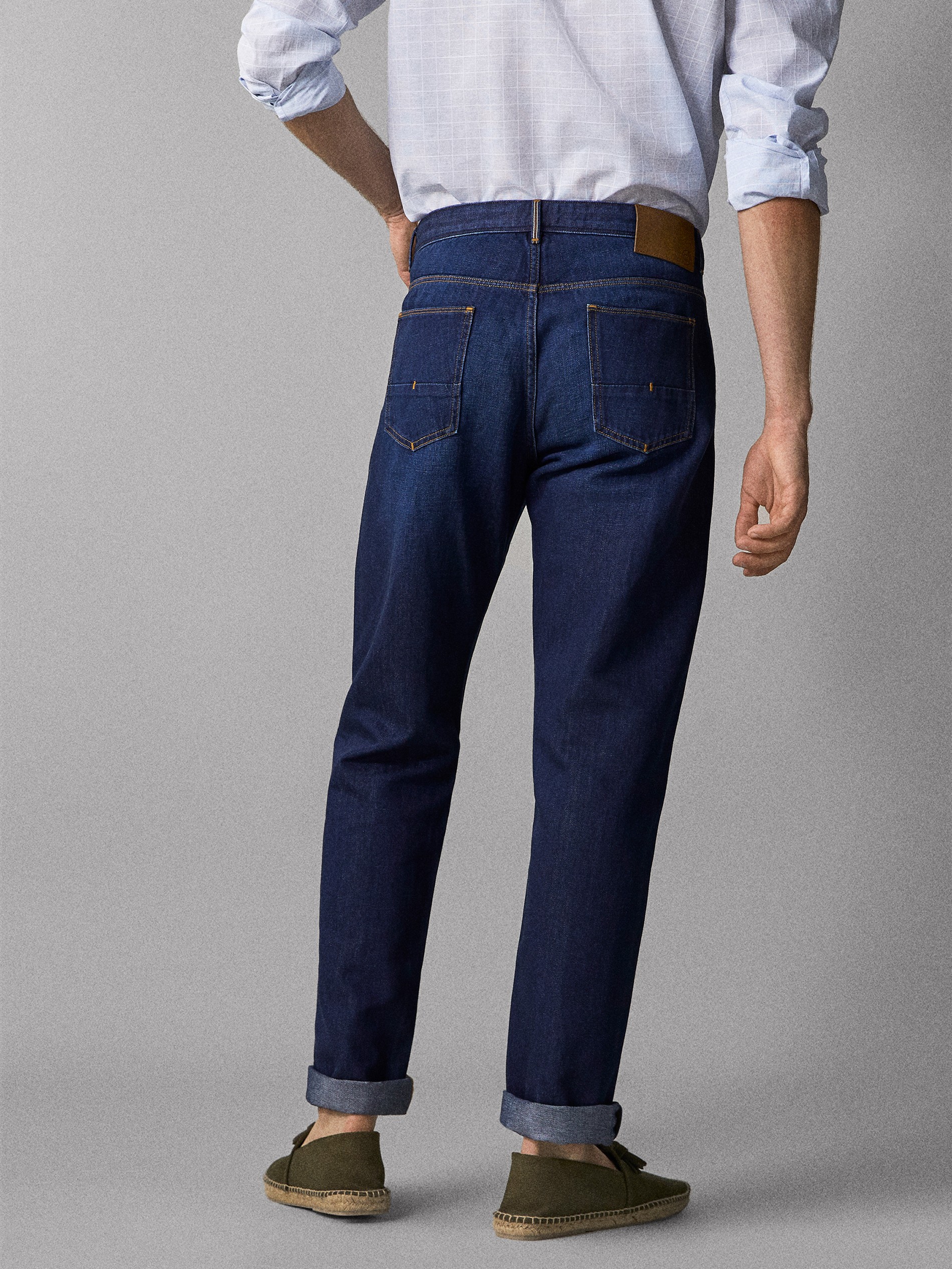 How to Roll up Your Jeans in 6 Ways VanityForbes