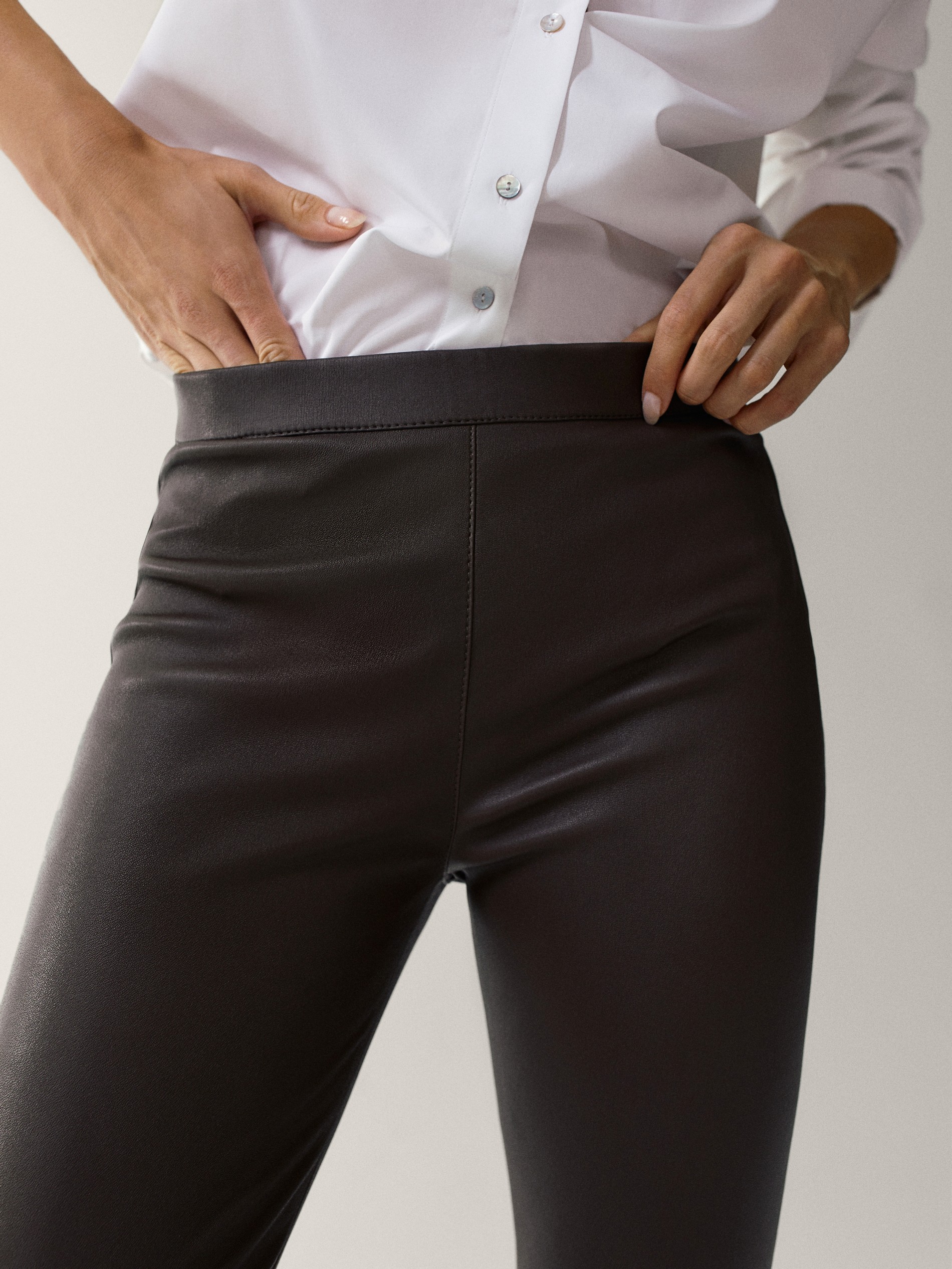 massimo dutti leather pants