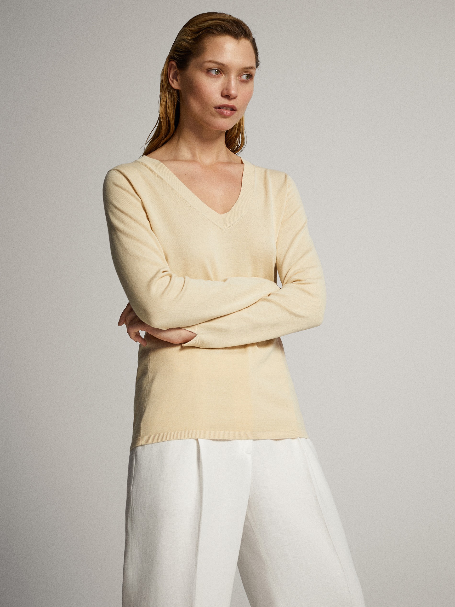 Massimo Dutti - V-neck cotton sweater