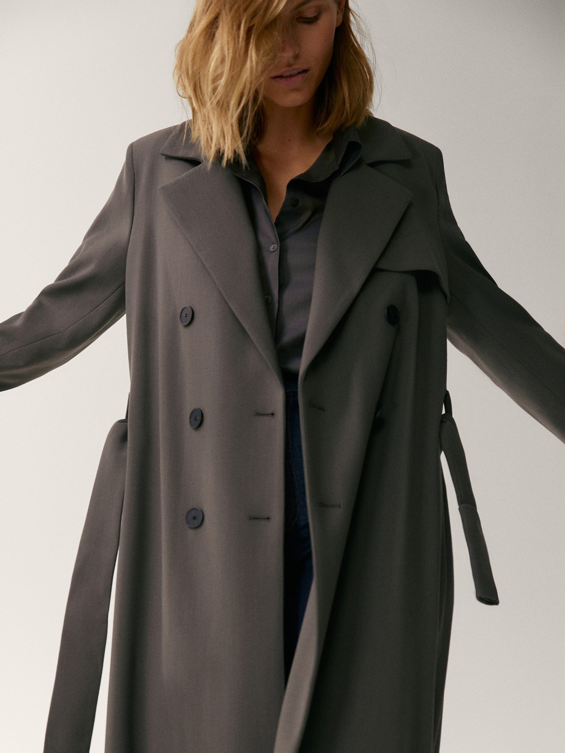 Textured belted trench coat - Limited Edition - Massimo Dutti