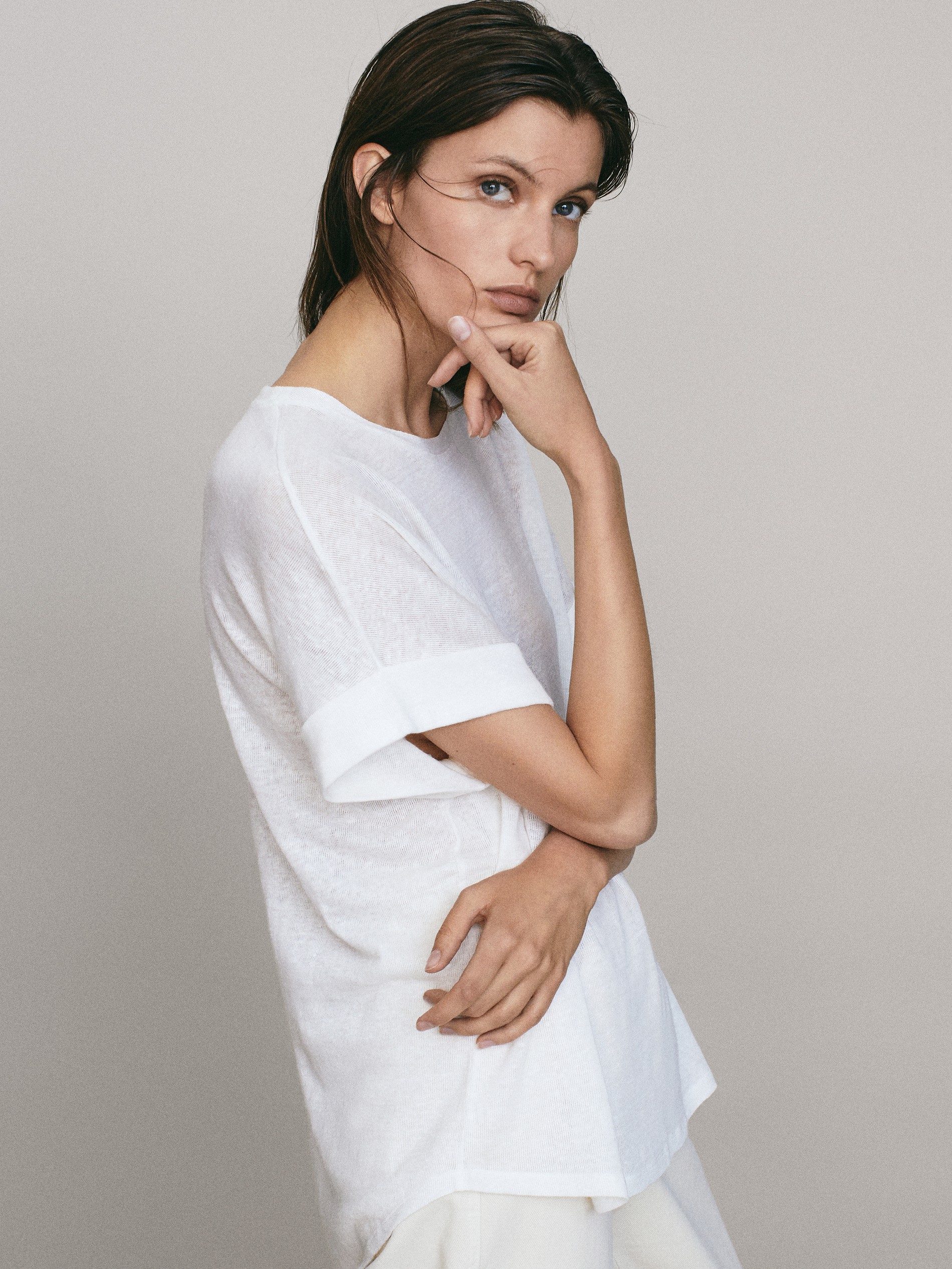 white linen t shirt