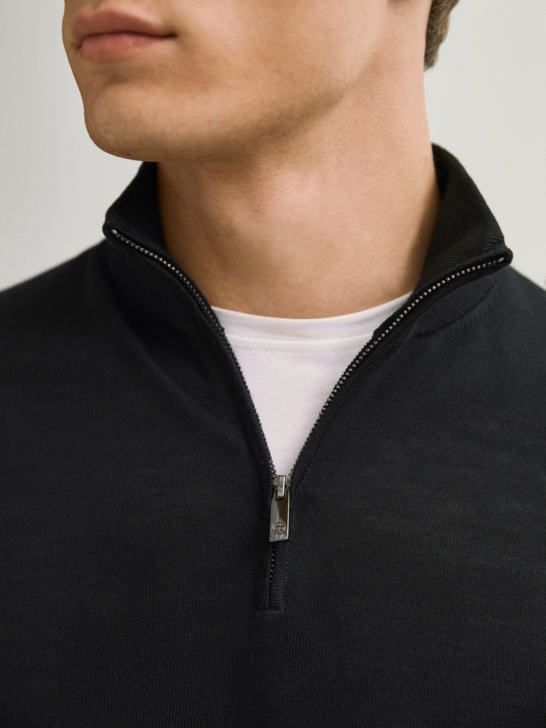 mock turtleneck with zipper