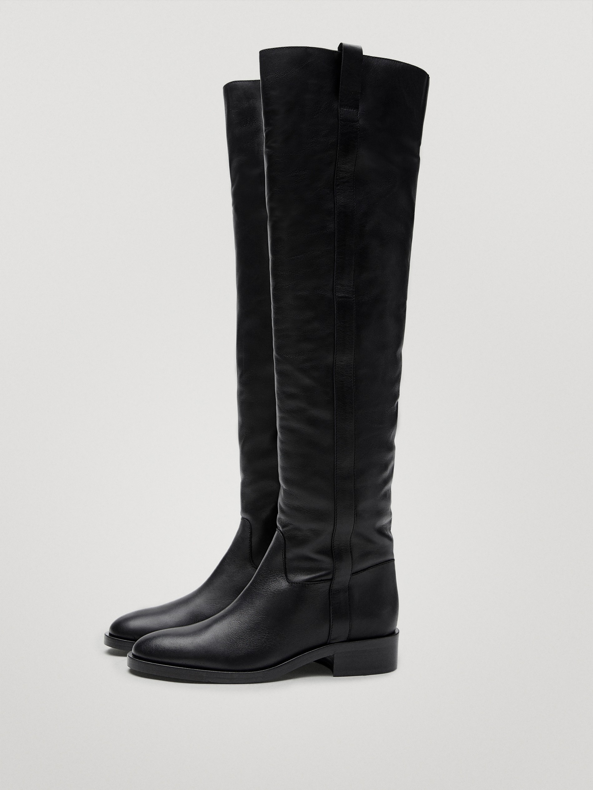 Black lined leather knee-high boots 
