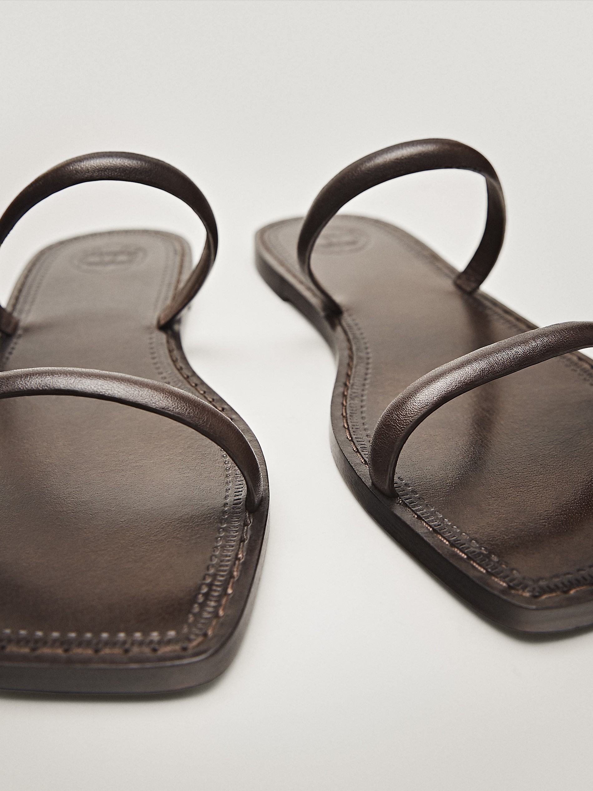 massimo dutti sandals