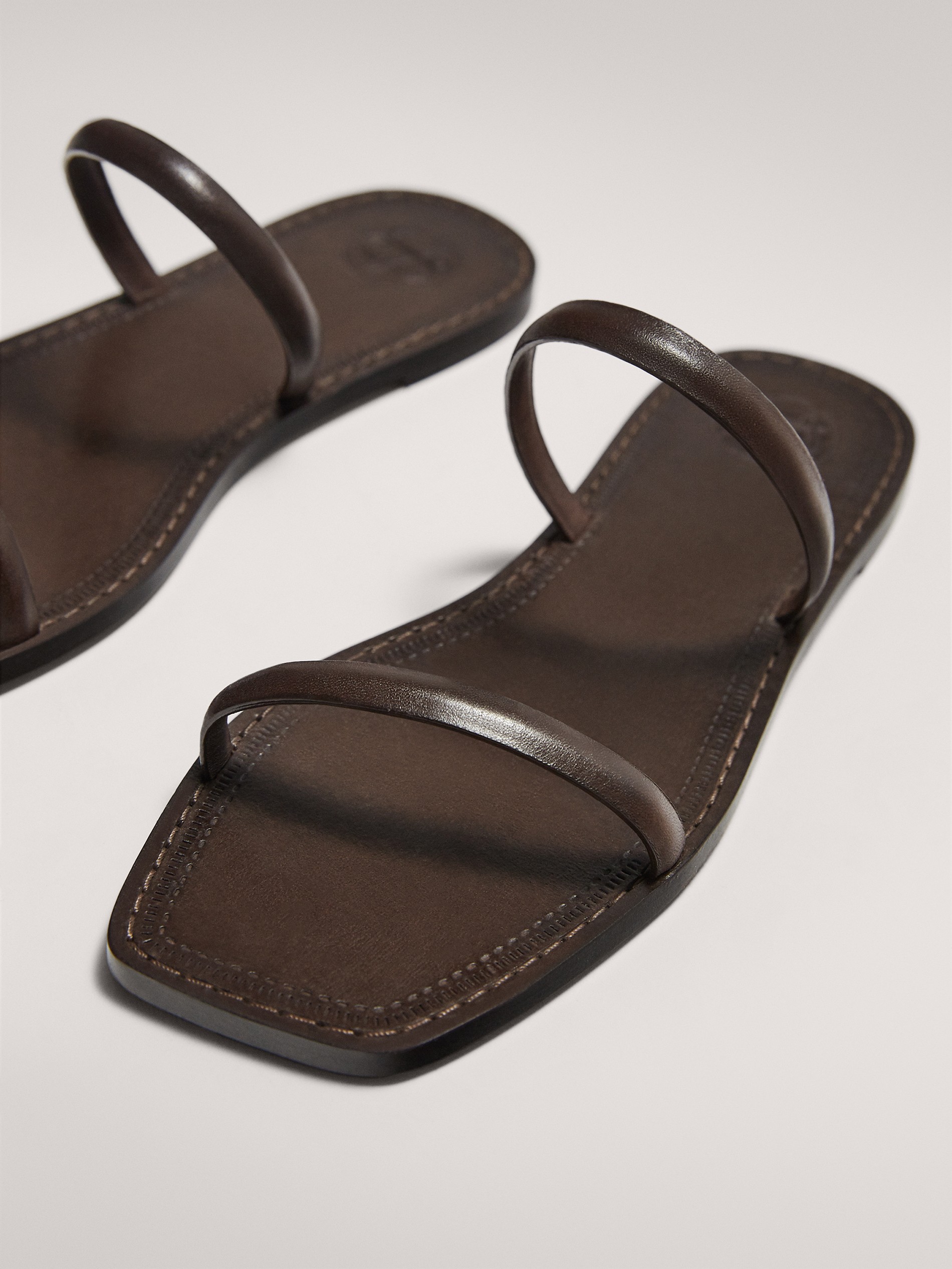 massimo dutti sandals