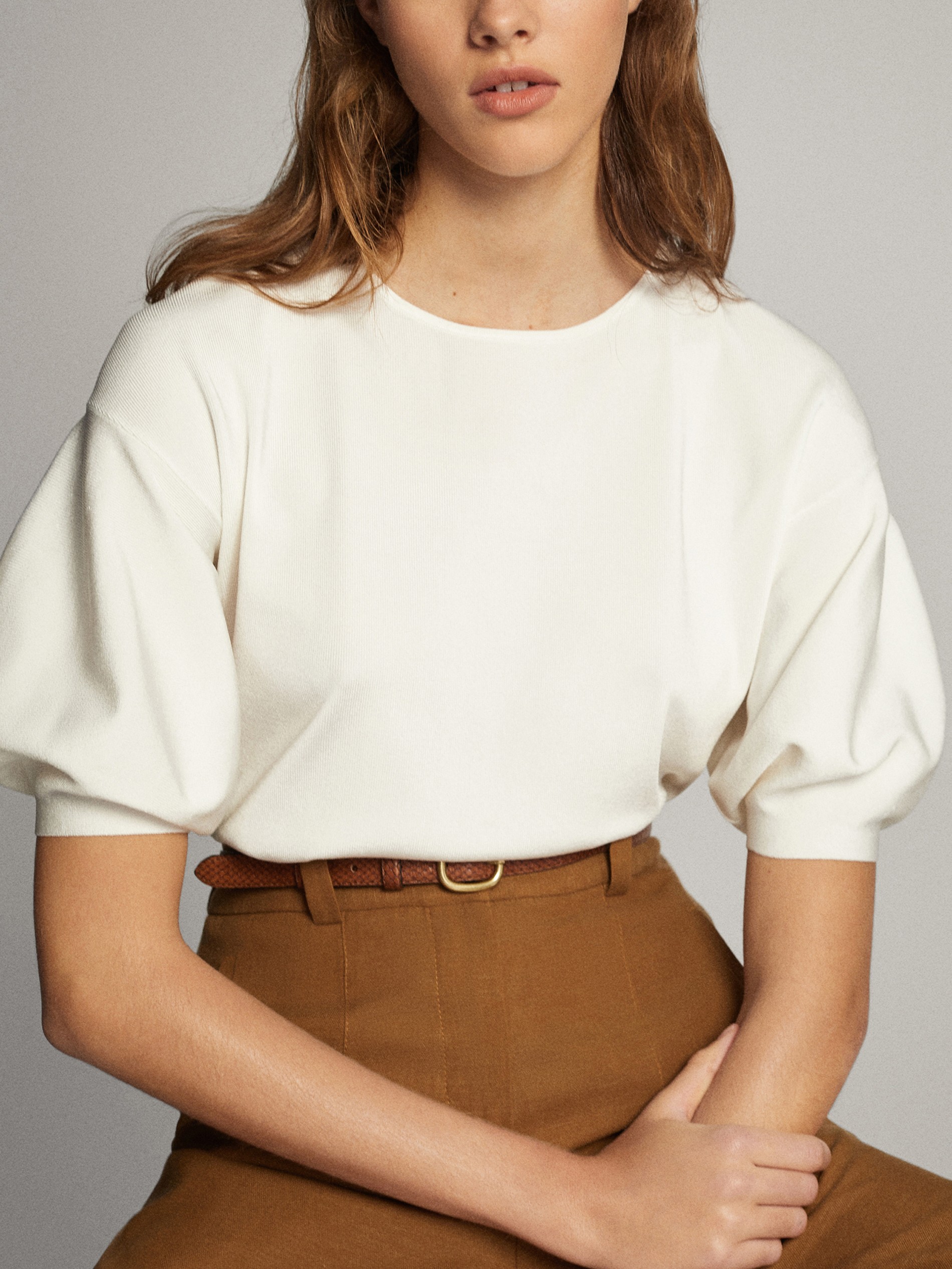 puff sleeve crew neck sweater