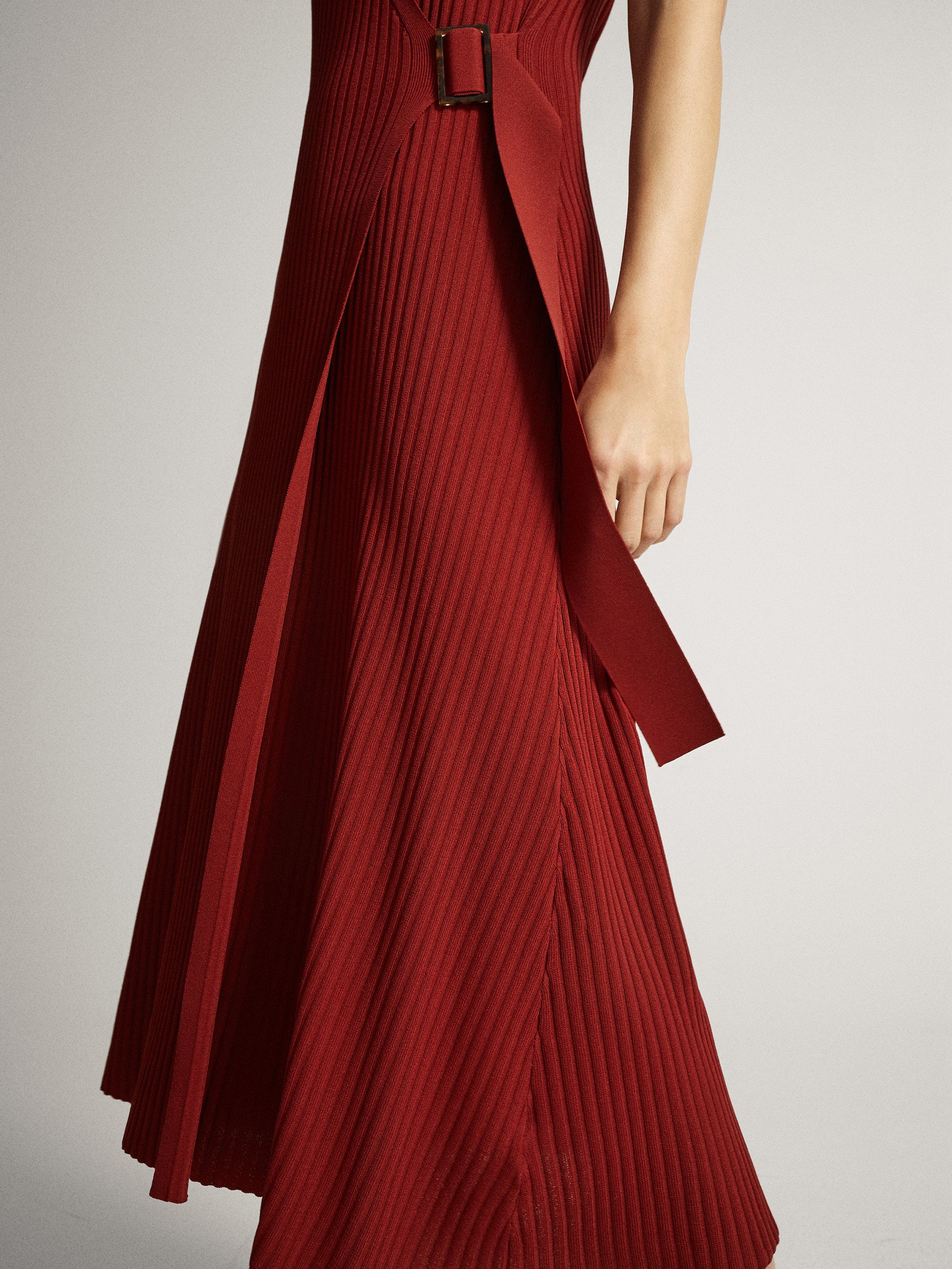 red dress massimo dutti