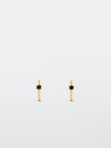 Hoop earrings with gold-plated stone