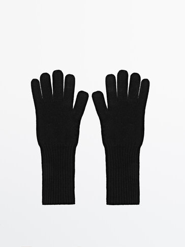 Cashmere and wool gloves