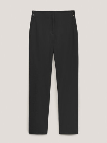 Straight trousers with golden buttons