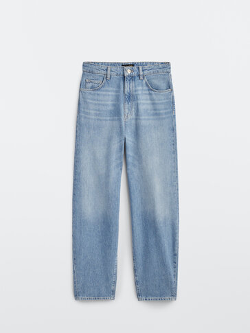 Løstsiddende jeans med normal talje