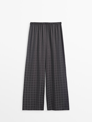 Storternede bukser i pyjamasstil med jacquardvævet materiale