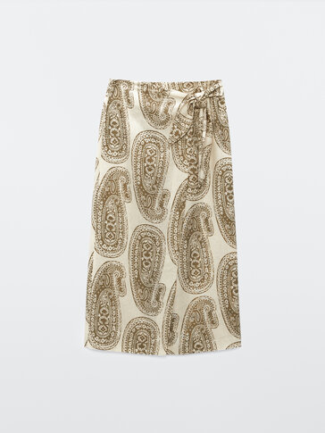 Paisley print skirt with slit