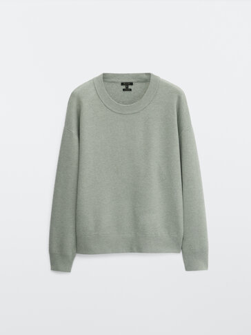 Knit sweatshirt