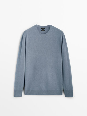 Cashmere sweater with open back 59.95 High-neck cable-knit wool 