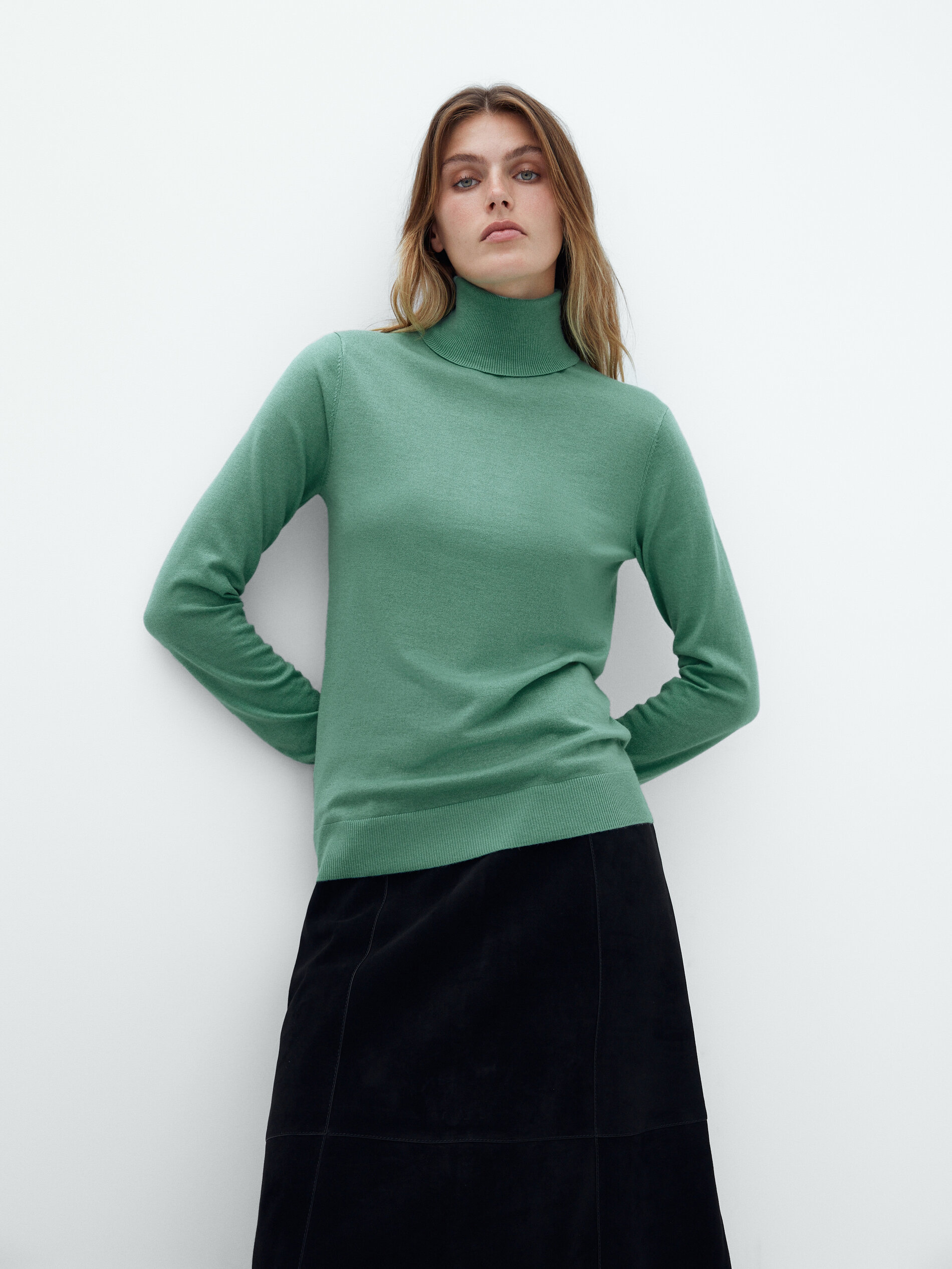 victoria beckham turtleneck sweater
