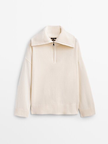 Polo collar sweater with zip