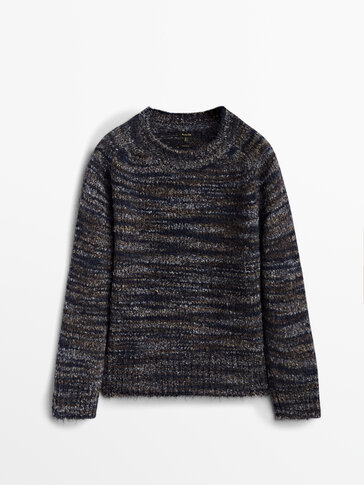 Pletený sveter s potlačou