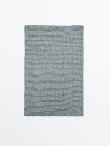 Ribbed cashmere wool scarf