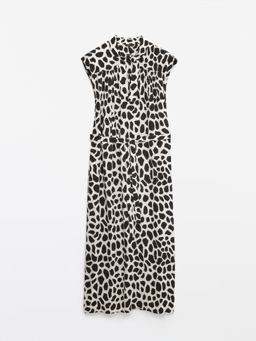 Long giraffe print dress