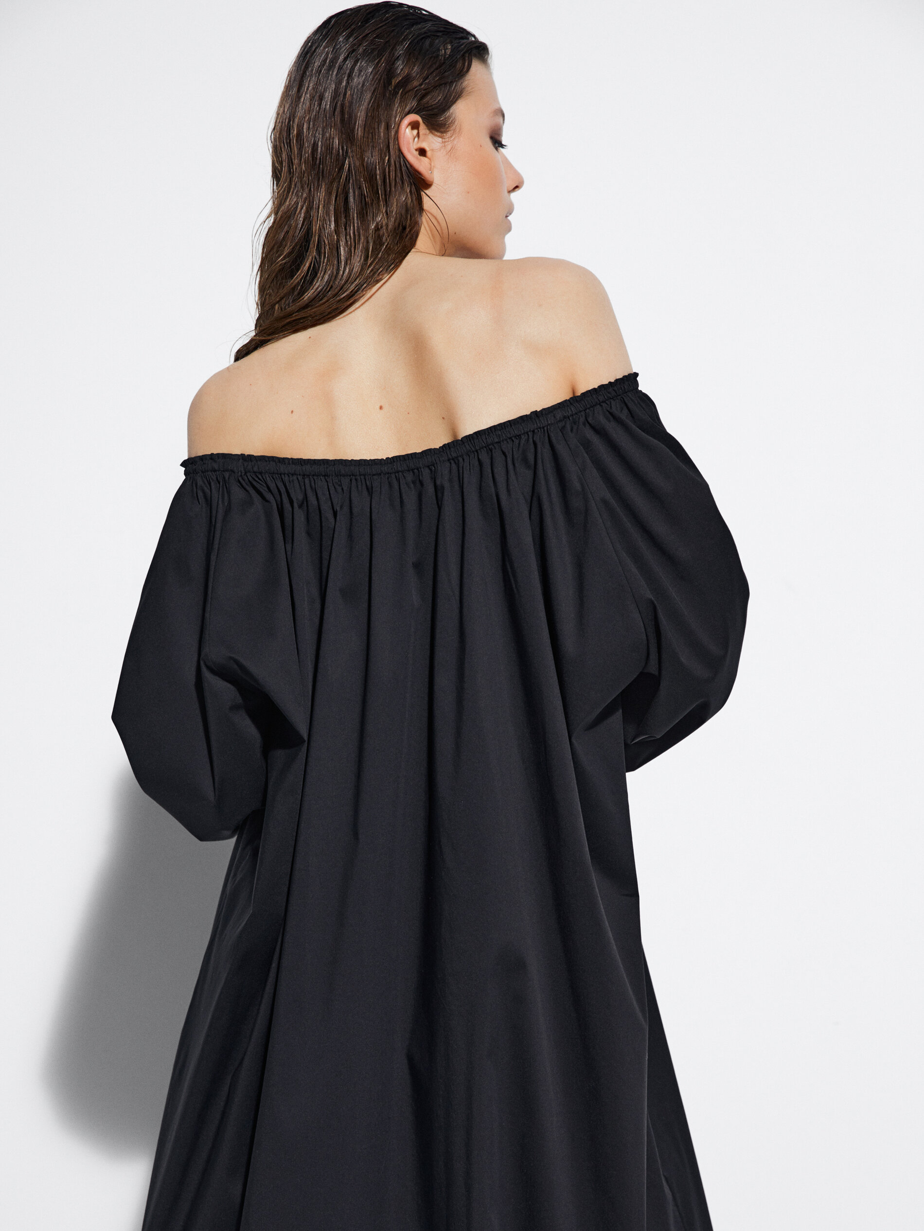 exposed shoulders - null - Massimo Dutti